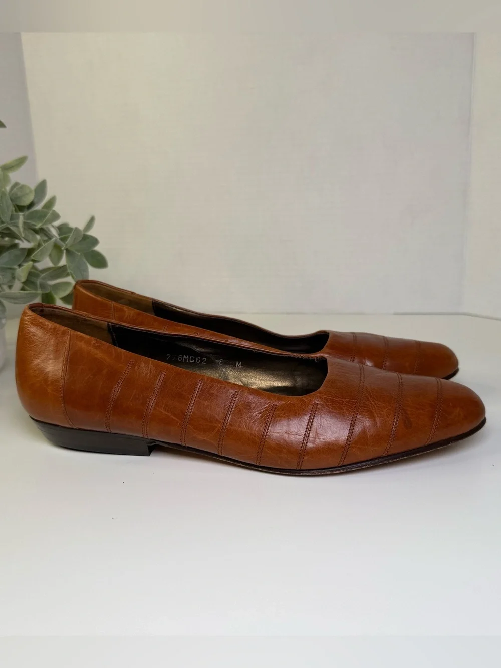 Maserati Vintage Brown Genuine Leather Italian Made Women's Flats Size 8